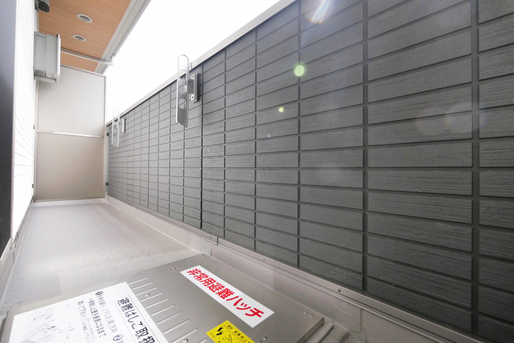 バルコニー　バルコニー