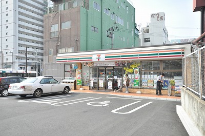 コンビニ　セブンイレブン八幡熊手２丁目店・（コンビニ）まで426m