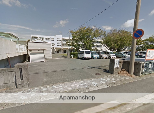 小学校　磐田市立磐田南小学校（小学校）まで310m