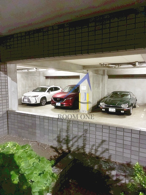 駐車場　駐車場です。