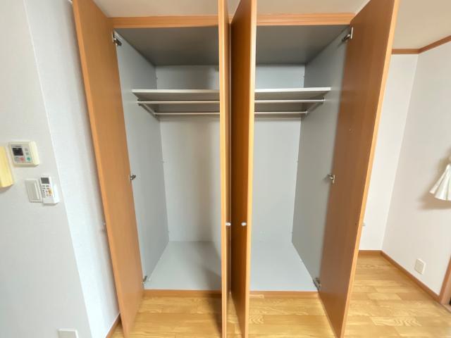 収納　クローゼット