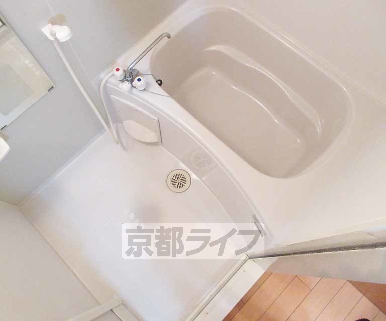 バス・シャワールーム　綺麗なお風呂！