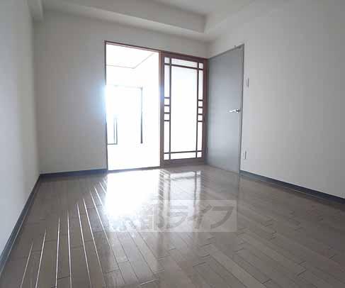 居室・リビング　キレイな洋室です。