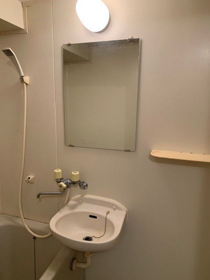 洗面設備　※別部屋の写真です