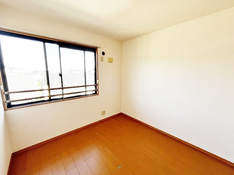 その他部屋・スペース　★洋室5帖★