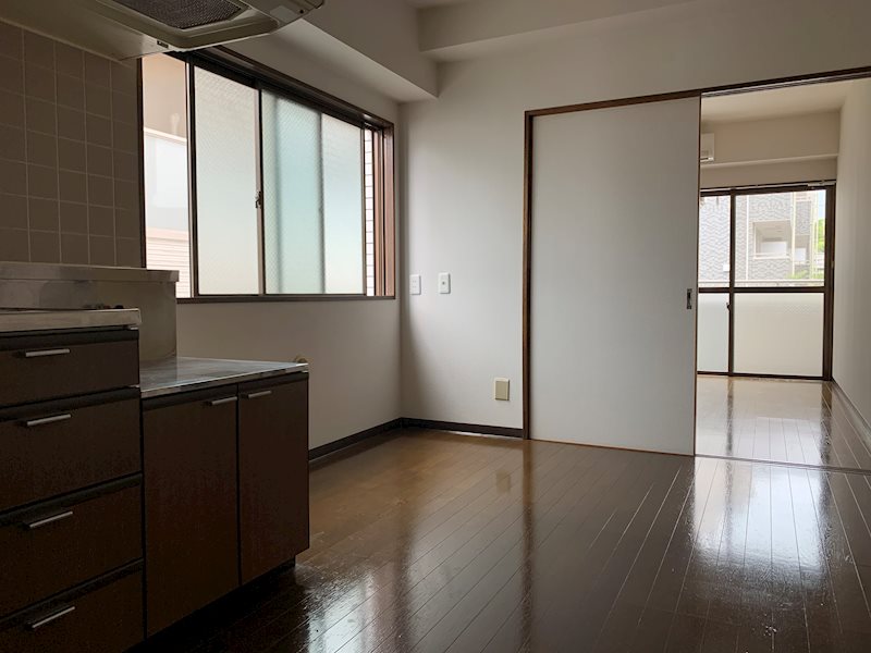 居室・リビング　別号室参考写真