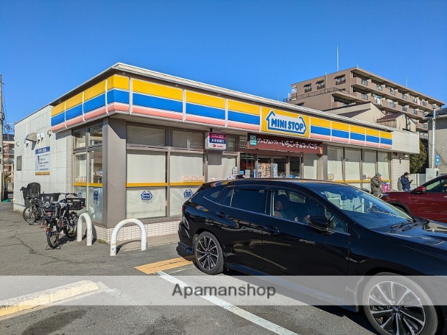 コンビニ　ミニストップ（コンビニ）まで489m