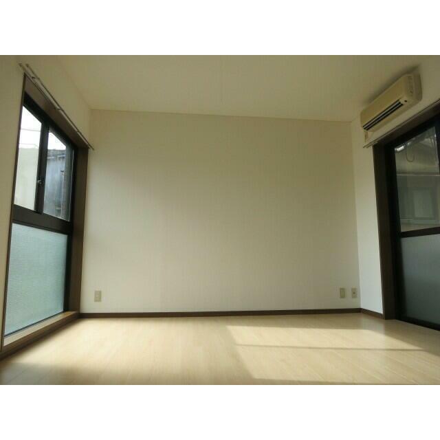 居室・リビング　同仕様タイプ