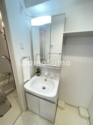 洗面設備　広い洗面スペース