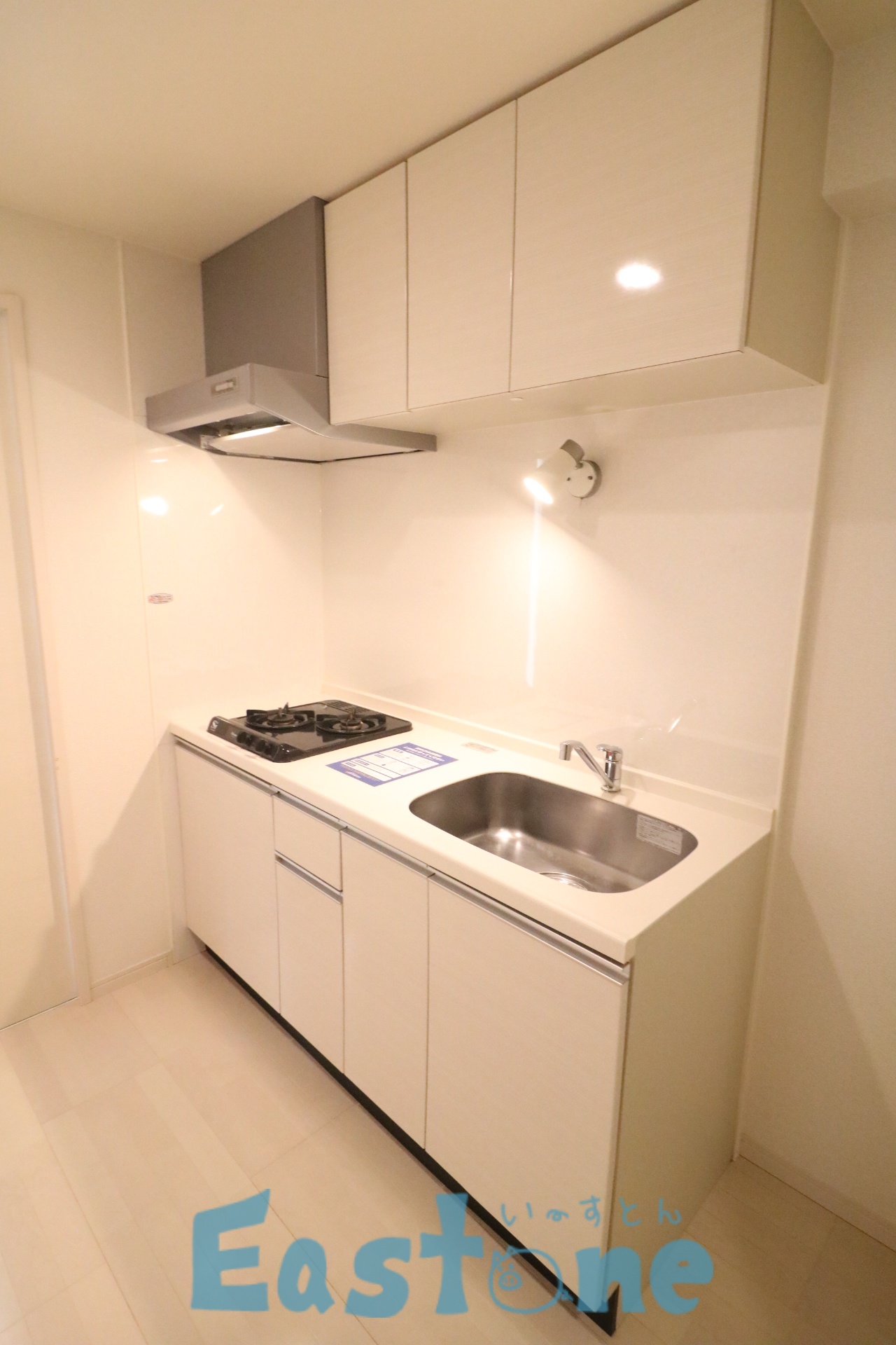 キッチン　ガスコンロ付きで引っ越し費用も抑えられる