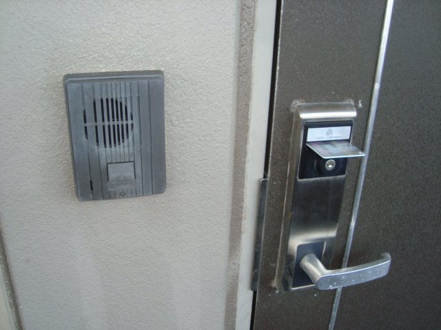 玄関　玄関（カードキー）