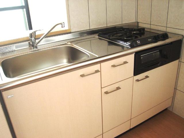 キッチン　キッチン（イメージ）