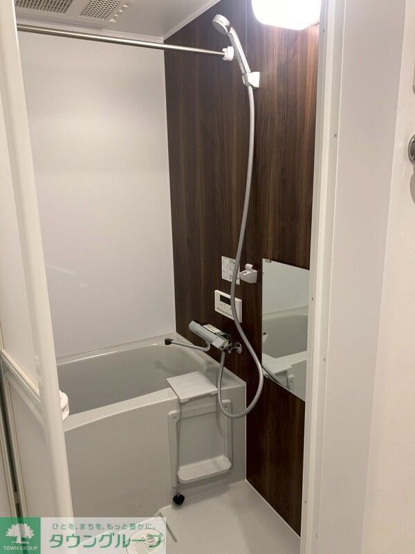 バス・シャワールーム　バス