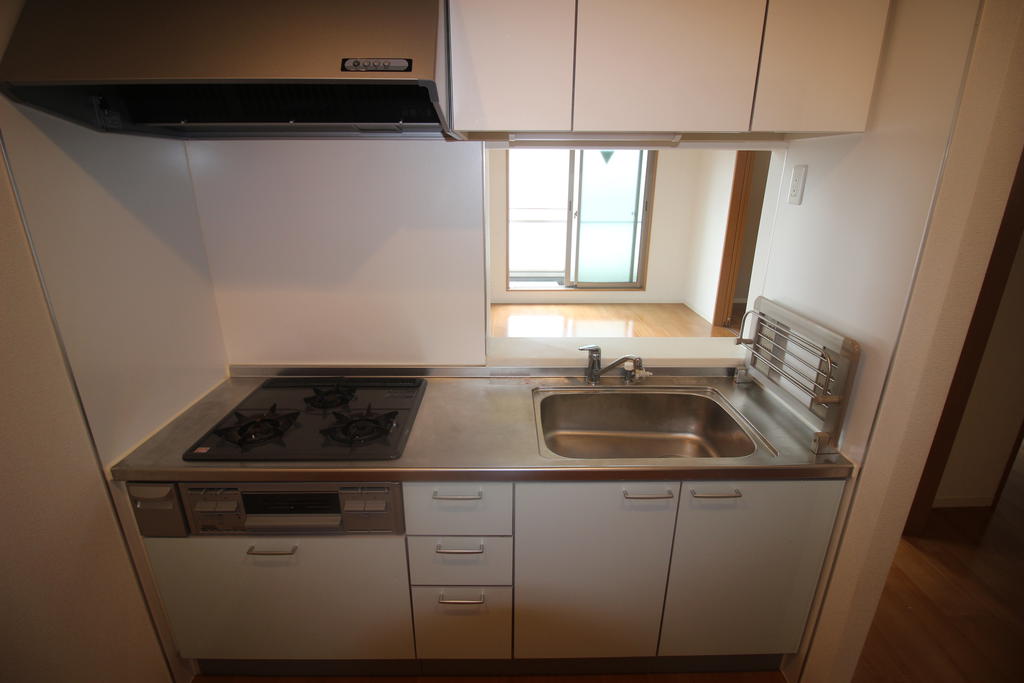 キッチン　キッチン：画像は同社類似物件の写真