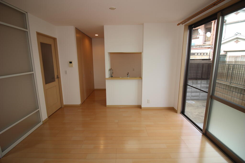 居室・リビング　リビング：画像は同社類似物件の写真