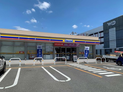 コンビニ　ミニストップ 豊橋神ノ輪町店（コンビニ）まで694m