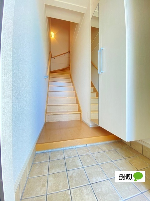 玄関　同一タイプ