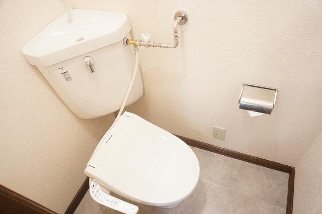 トイレ　トイレ