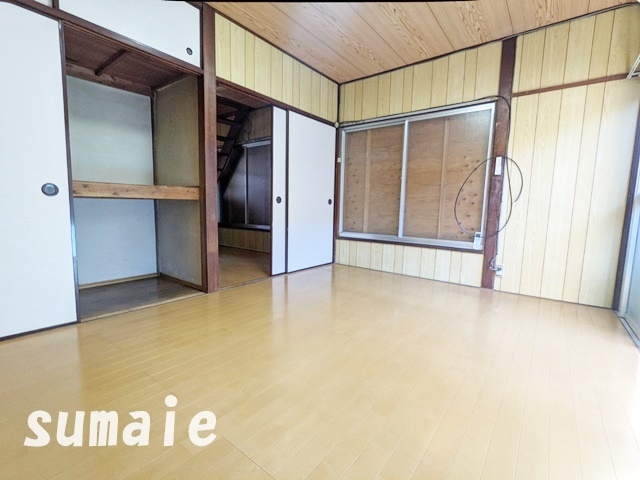 居室・リビング　明るいお部屋です！