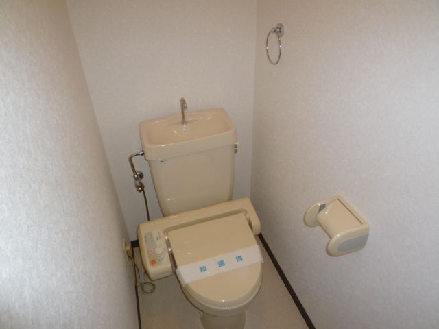 トイレ　シャワー付きトイレ