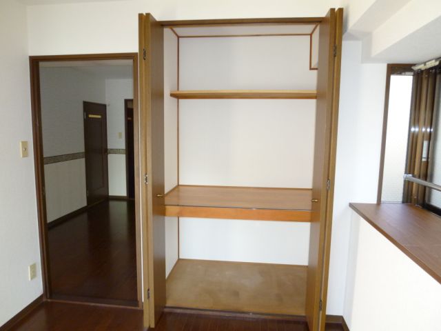 収納　収納スペース