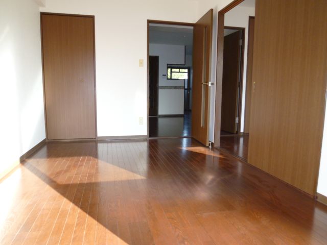 その他　洋室のお部屋です