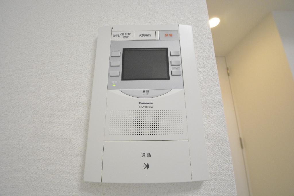 セキュリティ　カメラ付インターホン