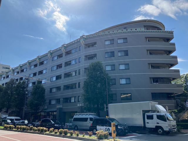 建物外観　外観は落ち着いています