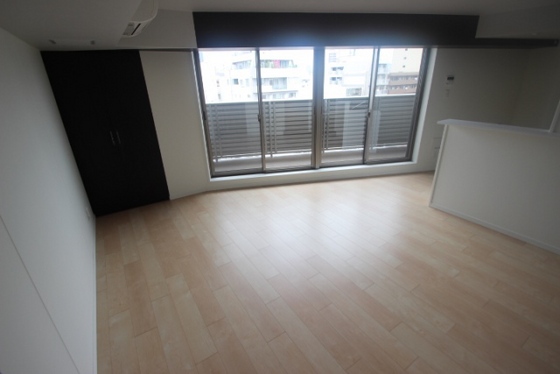 居室・リビング　※別部屋の写真です