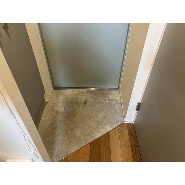 玄関　明るい玄関です