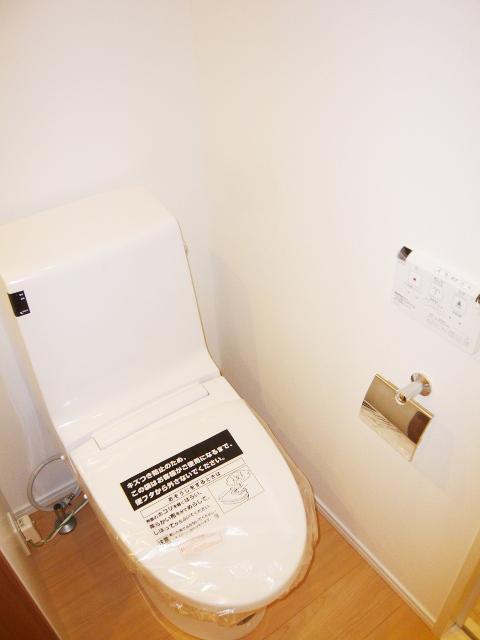 トイレ　※別部屋参考写真