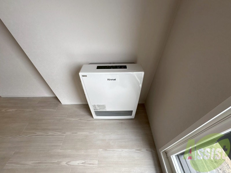 その他　ガス暖房です。札幌の冬もこれで乗り切りましょう！