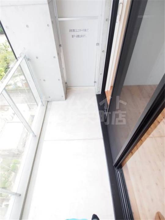 バルコニー　バルコニーで洗濯物が干せます