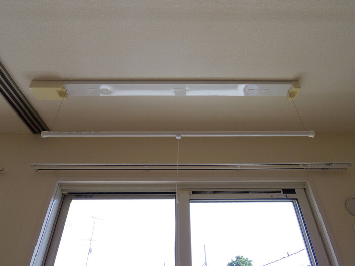 その他設備　室内物干し