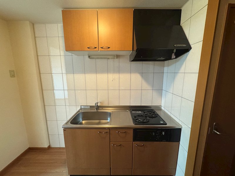 キッチン　※同タイプ別部屋の写真となります。