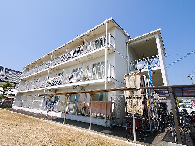 建物外観　きれいな外観です