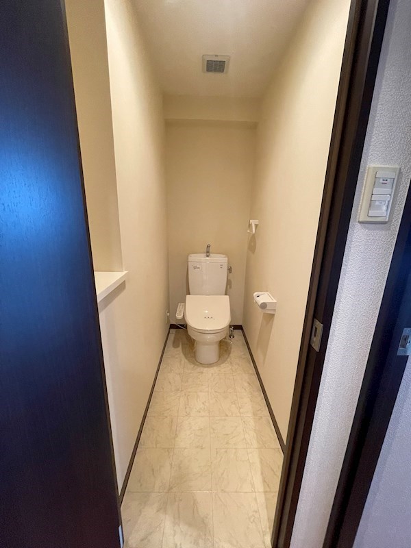 トイレ　※同物件別部屋参考写真