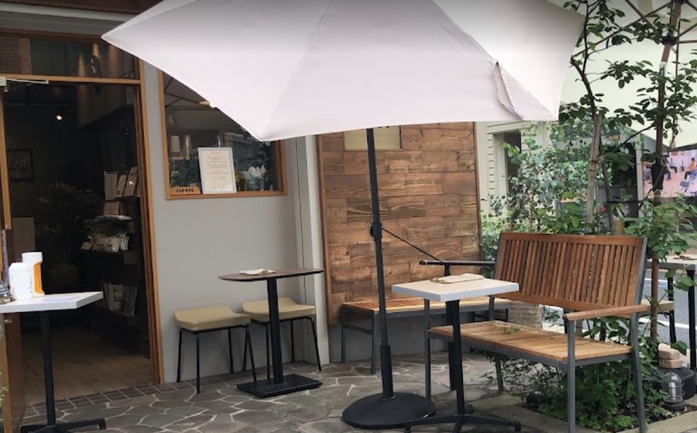 飲食店　千寿（飲食店）まで52m