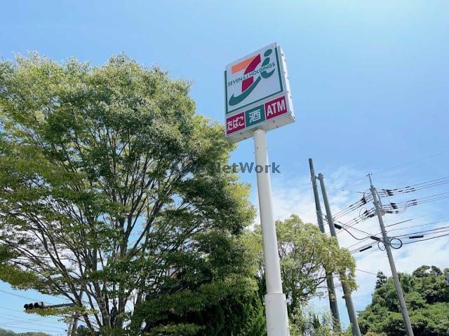 コンビニ　セブンイレブン宇部片倉店（コンビニ）まで2060m