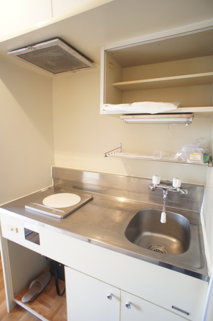 キッチン　火を使わず安心でお掃除も簡単なＩＨコンロ１口付です♪