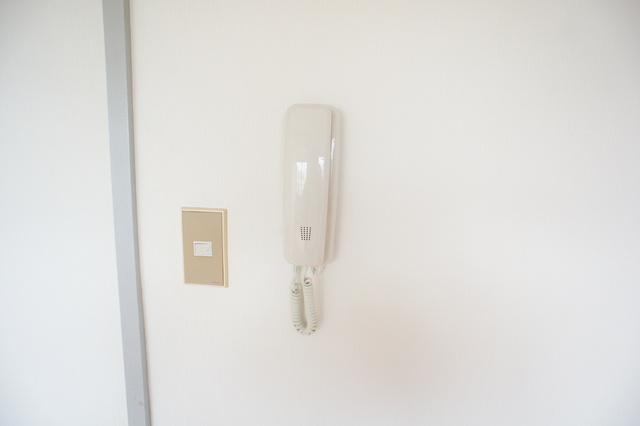 セキュリティ　快適な暮らしを守るインターホン付で安心ですね☆