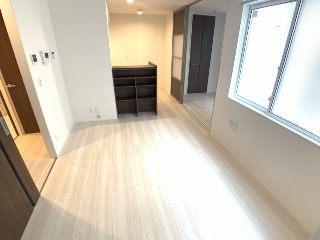 居室・リビング　エアコン付きで初期費用を抑えられます☆