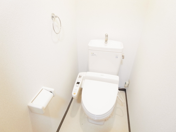 トイレ　同型タイプ