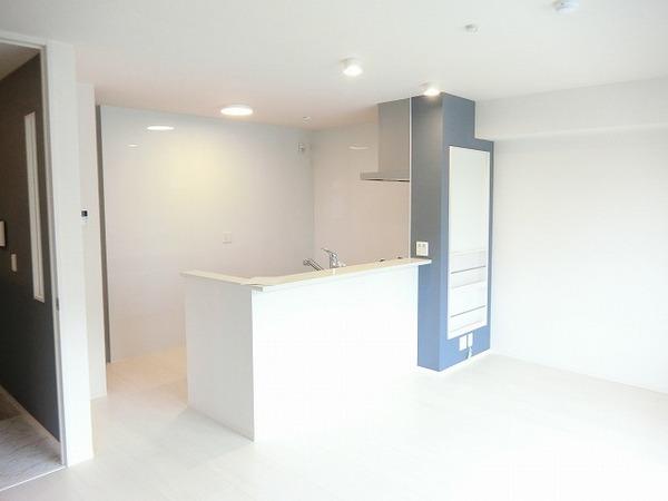 居室・リビング　カウンターキッチン！