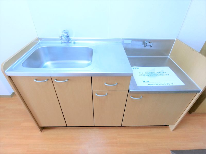 キッチン　収納も多く、料理も捗りそうです♪