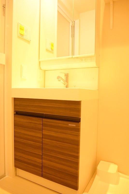 洗面設備　弊社は都内全域の物件をご紹介可能です！