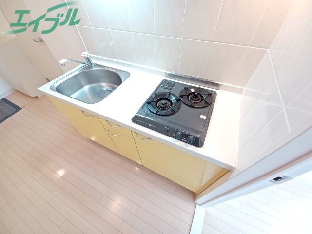 キッチン　洋室