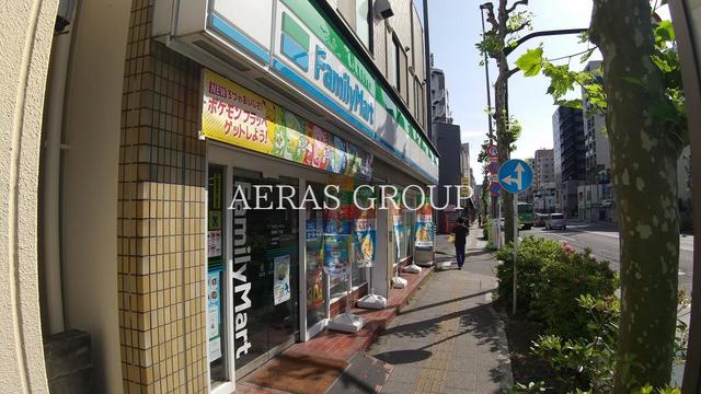 コンビニ　ファミリーマート 向島四丁目店（コンビニ）まで96m