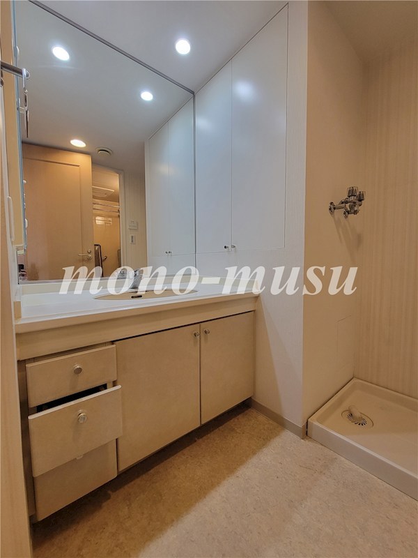 洗面設備　同間取り参考写真