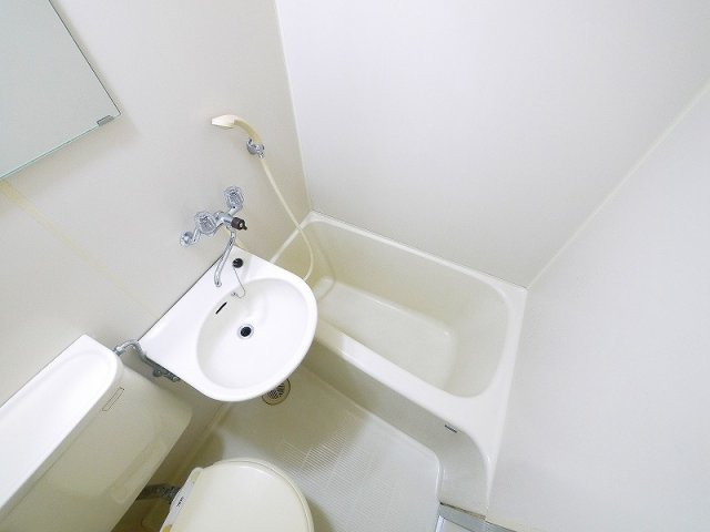 その他設備　洗面台付きです